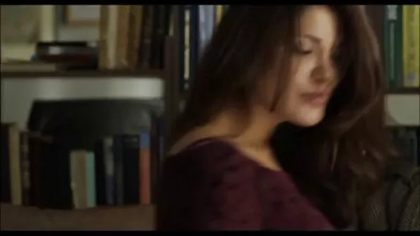 Внезапен крак в задника pono klipove на прислужницата на улицата.