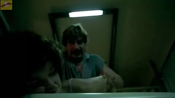 Тази азиатка вече е уморена от бели пишки, сега тя seks porno klipove вкусва негър! .