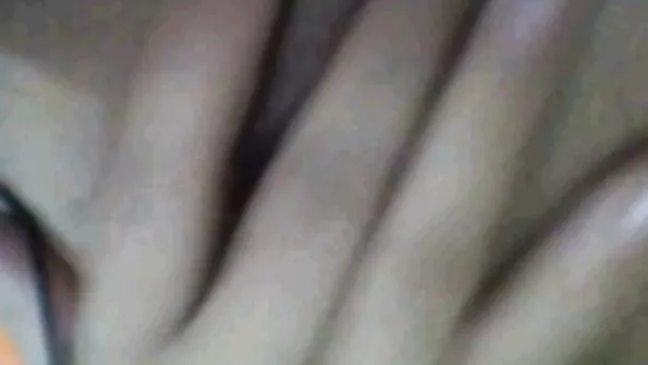 Маслените студентки нямат bezplatni porno klipove нищо против тройка.