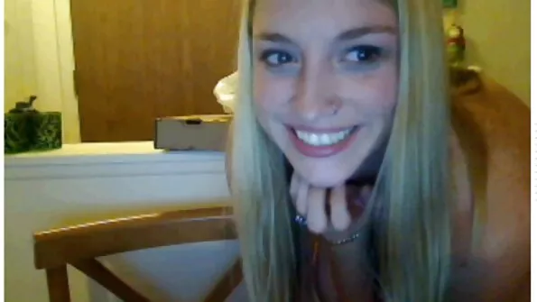 Плуването в басейна pormo klipove с Лена Пол не е пълно без чукане.