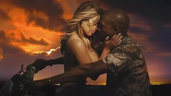 Пропусна колежа, за да се чука с гаджето си от сутрин pono klipove до вечер.