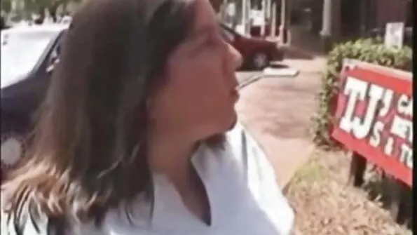 Шефът и заместникът porno klipove bg чукат момичето заедно и наливат сперма в устата си.