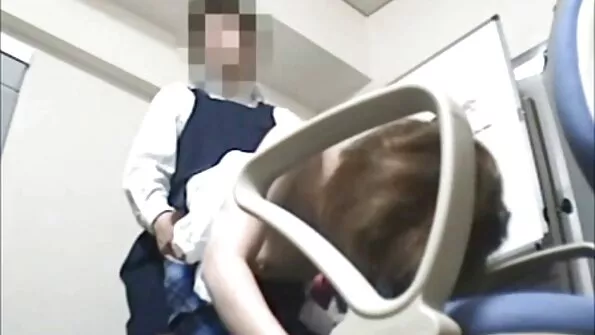 Откъснах се от GTA-5 и усетих pirno klipove гърдите на сестра ми.