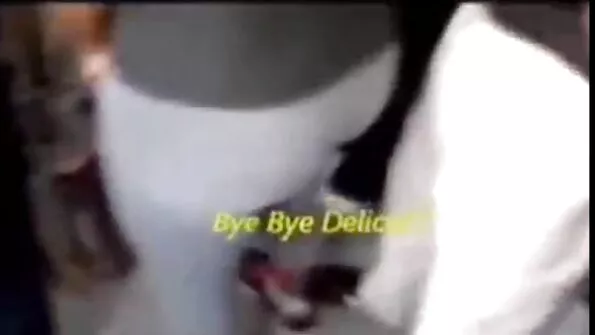 Едроцисиста брюнетка замени кунка с ново porno klipove hd гадже.