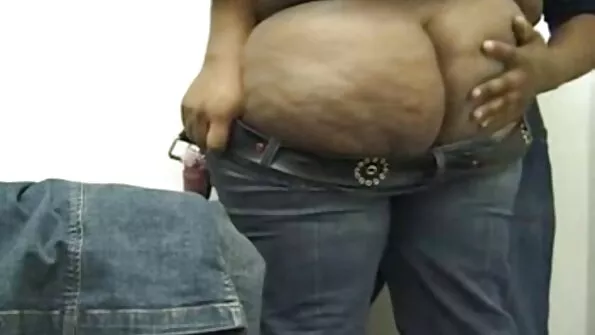 Студент прецака зряла съседка Николет Шей. analno porno klipove